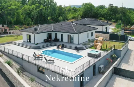Villa Til salgs 21260 Imotski HR